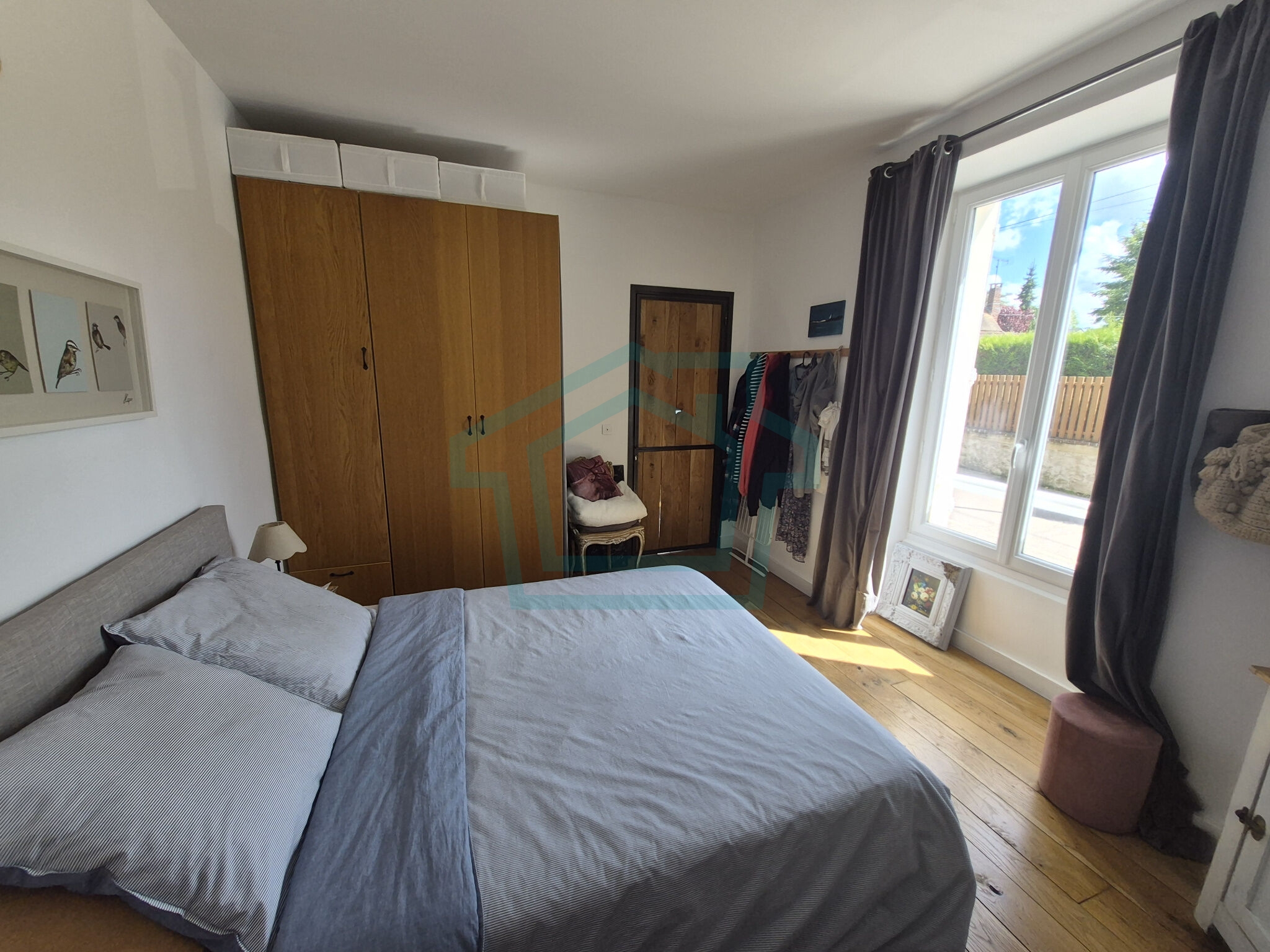 Photo 11